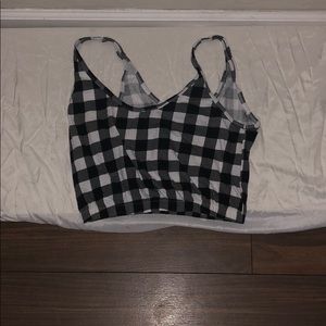Form fitting checkered crop top